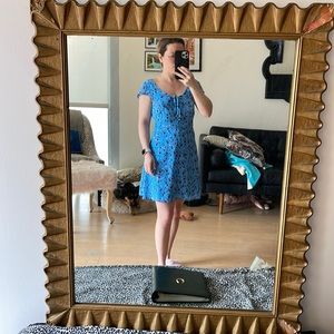 Super cute BB Dakota dress
